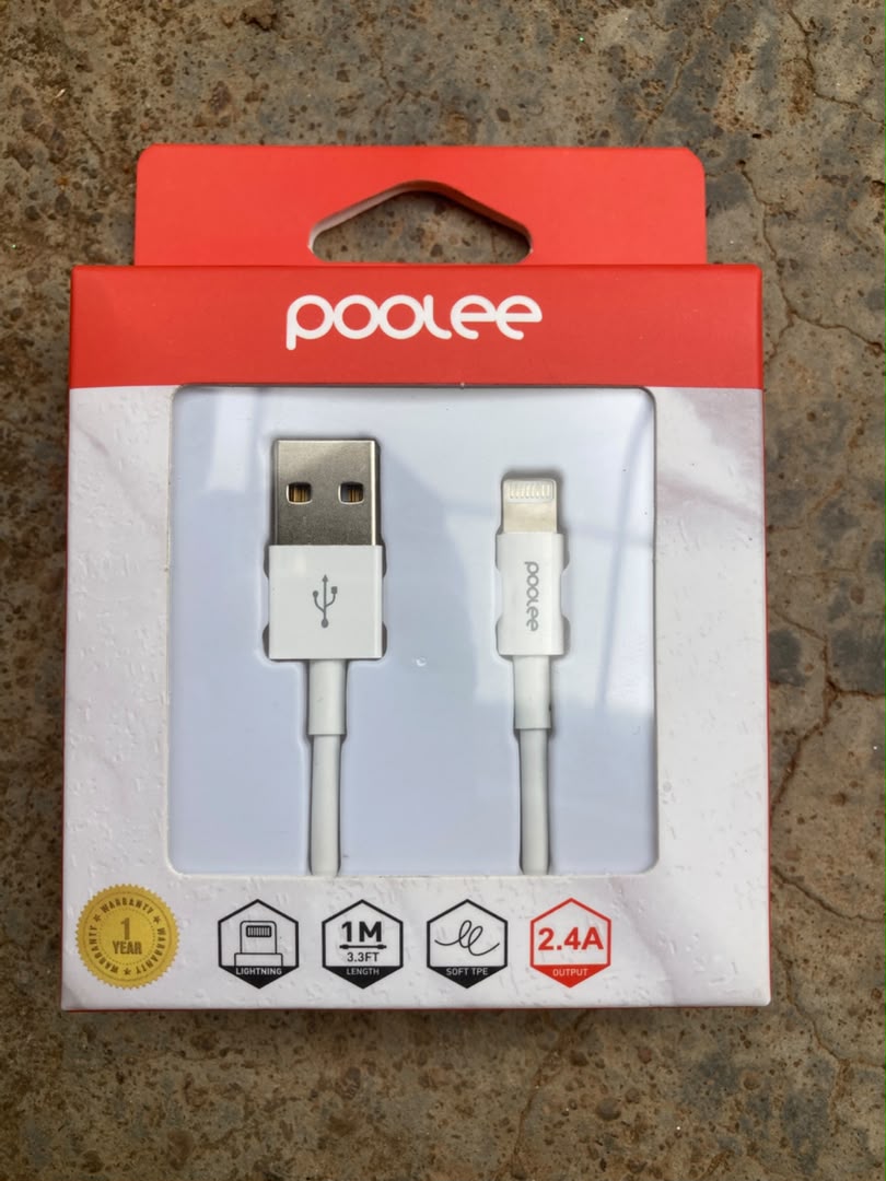 Poolee USB to Lightning Cable (1M, 2.4A)