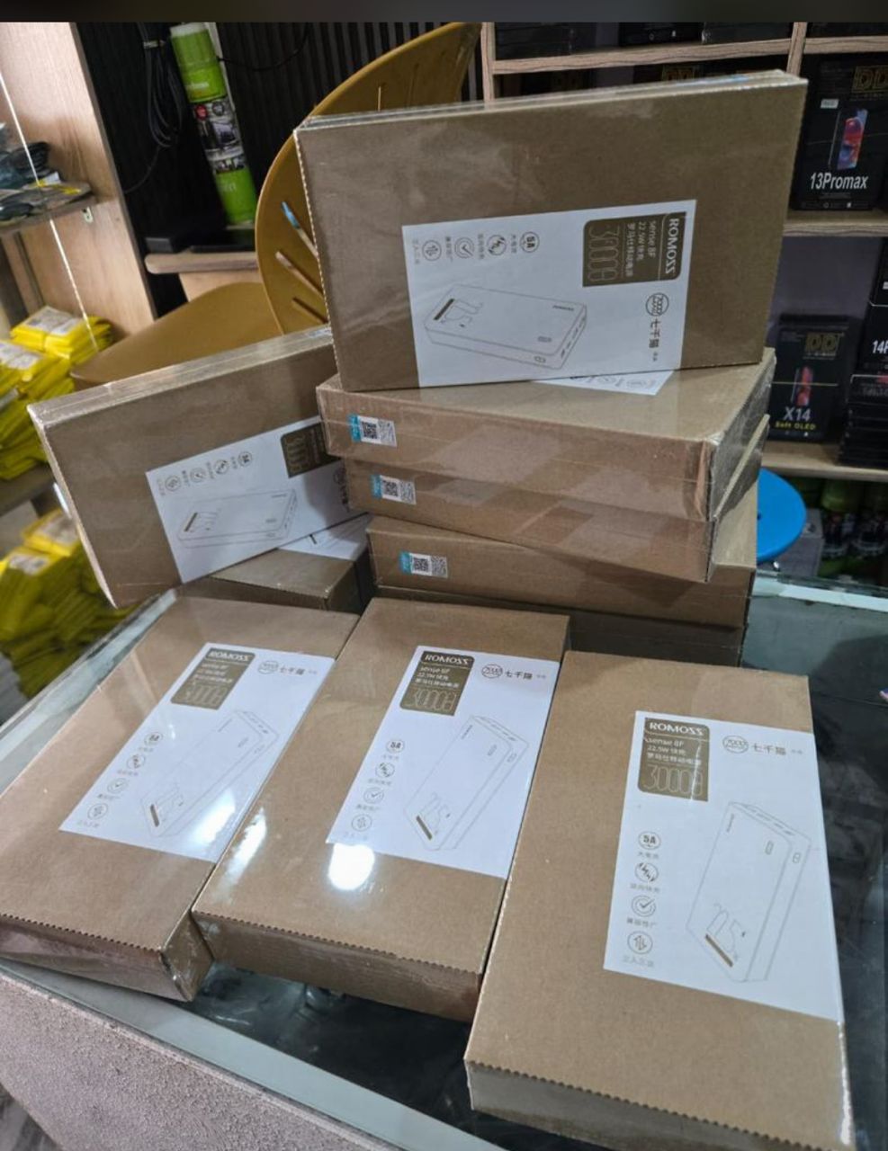 Romoss Laptop Power Bank (30,000mAh)