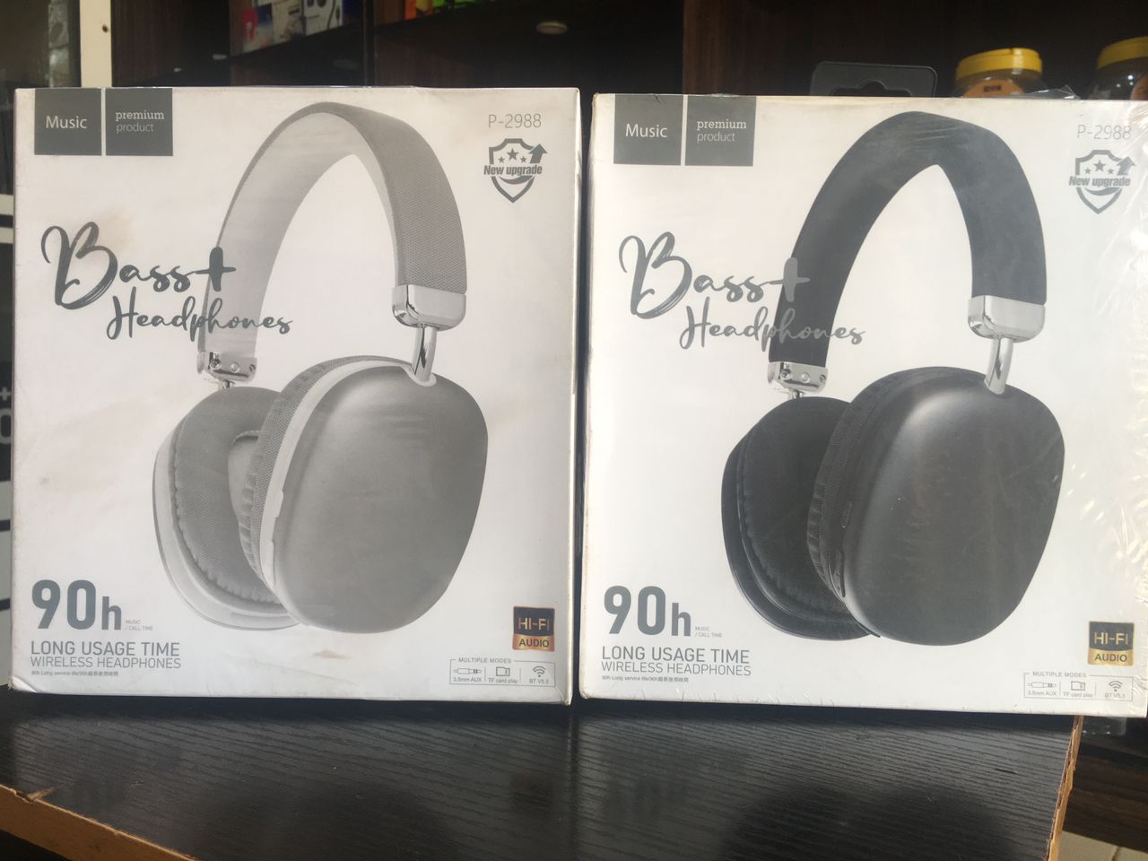 Bass+ P-2988 Wireless Headphones (90hr)