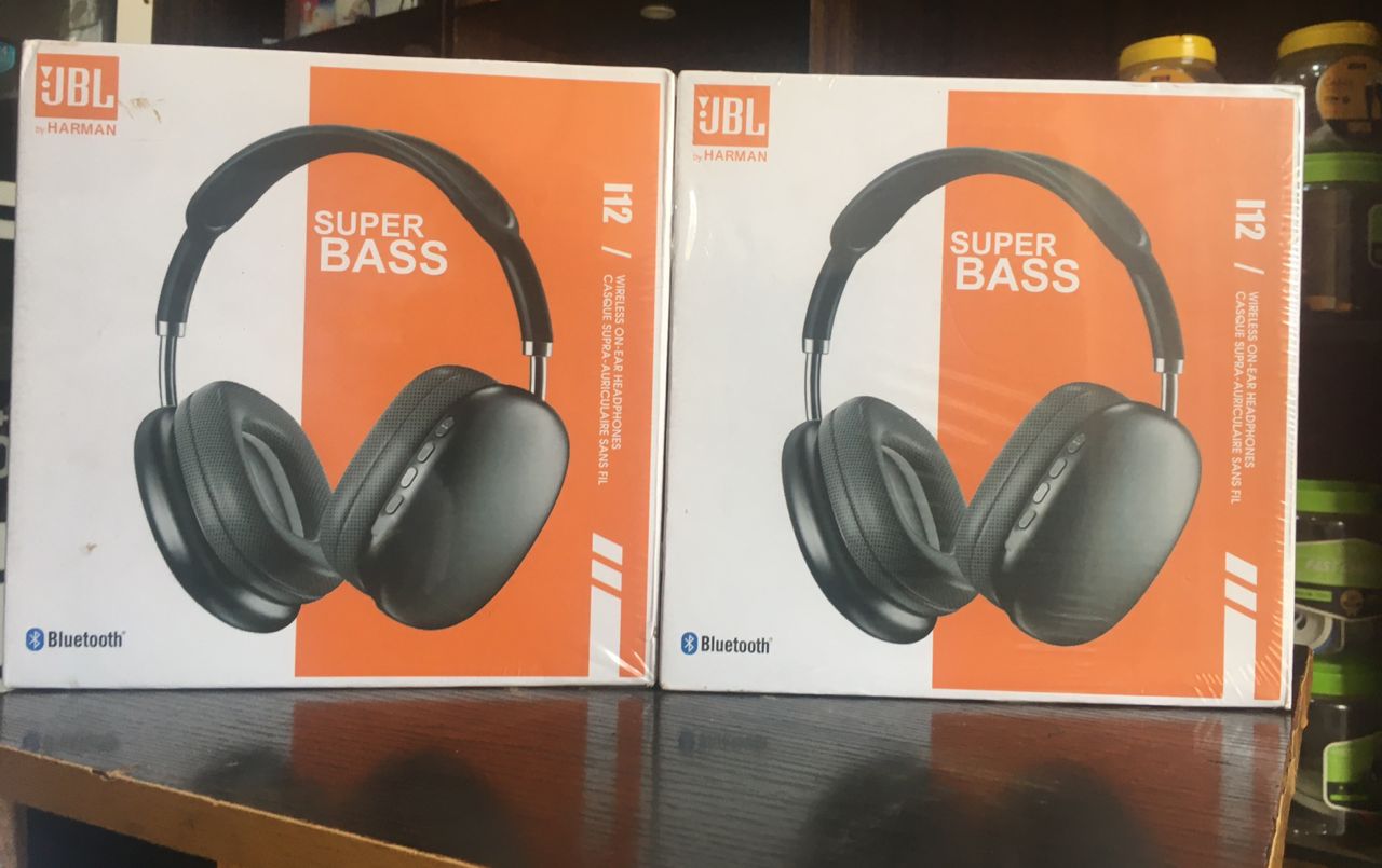 JBL by Harman I12 Super Bass Wireless Headphones